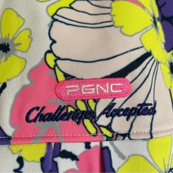 Groovy Tropical Floral Golf/Tennis Pleated Mini Skort - S/M 🎾 - Picture 3 of 6